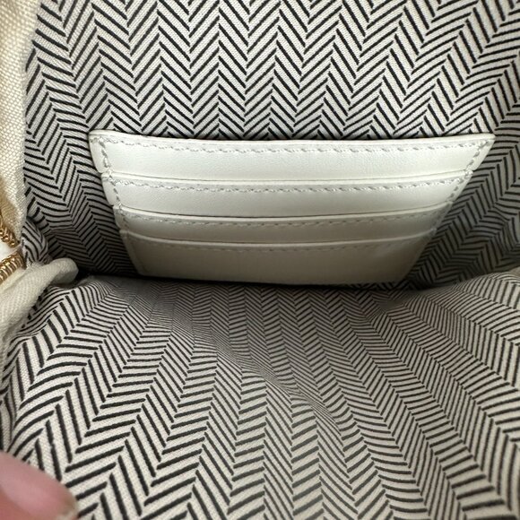 Sherpa Crossbody Bag With Adjustable Strap & Zippered Closure - Picture 3 of 5